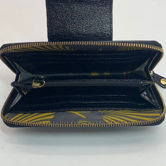 Ted Baker Black Patent Leather Buckle Zip Around Wallet - Picture 11 of 11